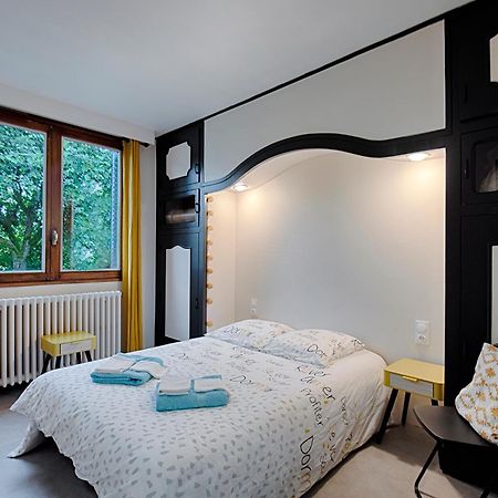 Les Cantinieres - Bourgoin Jallieu - Jardin Prive Ruy-Montceau Esterno foto