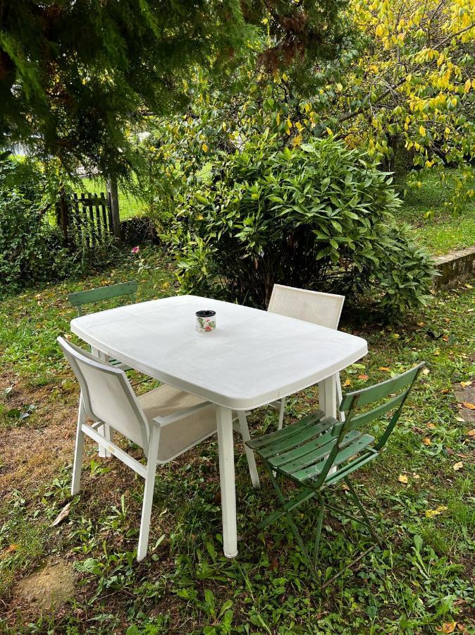 Les Cantinieres - Bourgoin Jallieu - Jardin Prive Ruy-Montceau Esterno foto